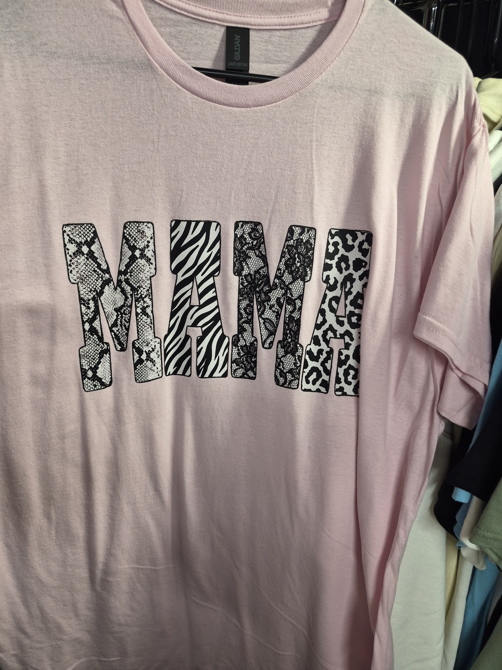 Gildan Pink Graphic 'MAMA' Animal Print Tee